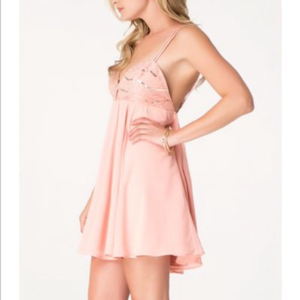 BEBE ROSE-GOLD BABBY DOLL DRESS BRAND NEW. - Picture 3 of 11